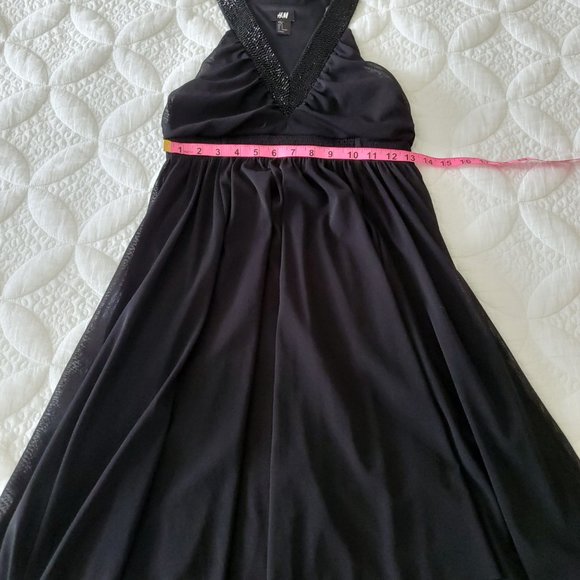 H&M Black Beaded V Neck Formal Dress - Picture 4 of 6